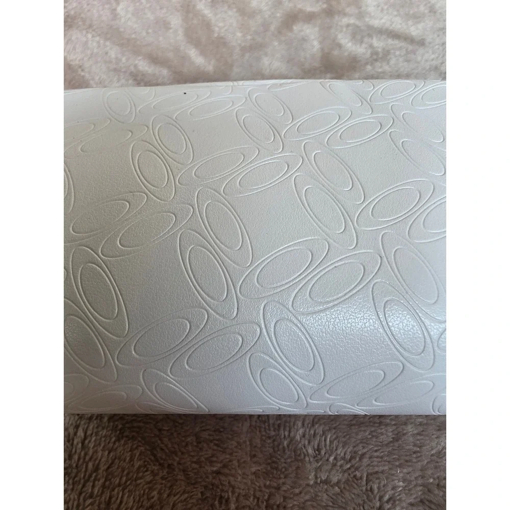 Oakley White Embossed Logo Wristlet Pouch Zip Cosmetic Bag Accessory Case